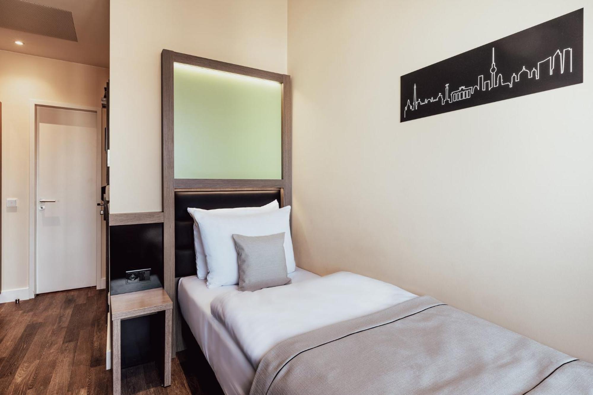 Garner Hotel Berlin - Charlottenburg, An Ihg Hotel Ngoại thất bức ảnh