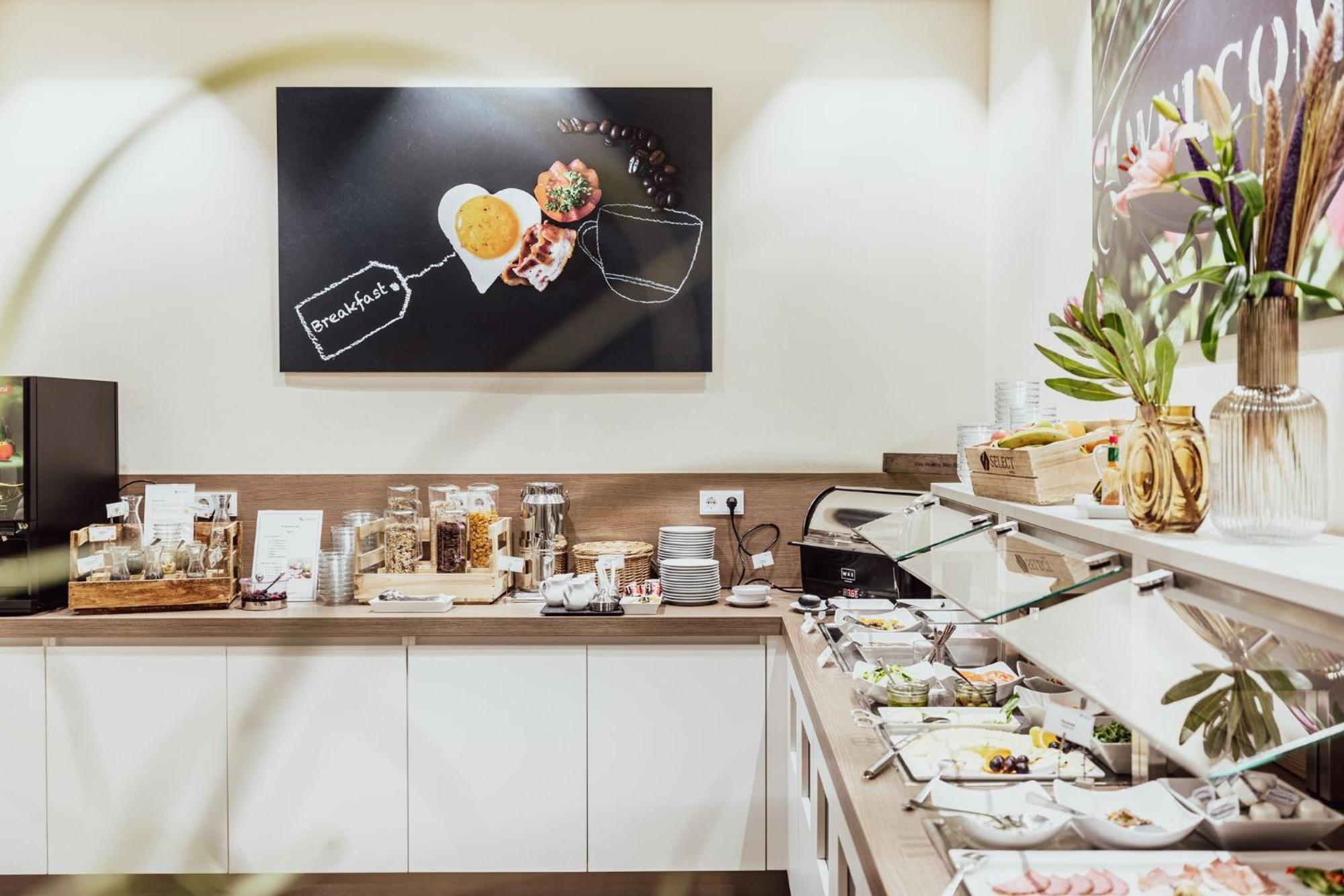 Garner Hotel Berlin - Charlottenburg, An Ihg Hotel Ngoại thất bức ảnh